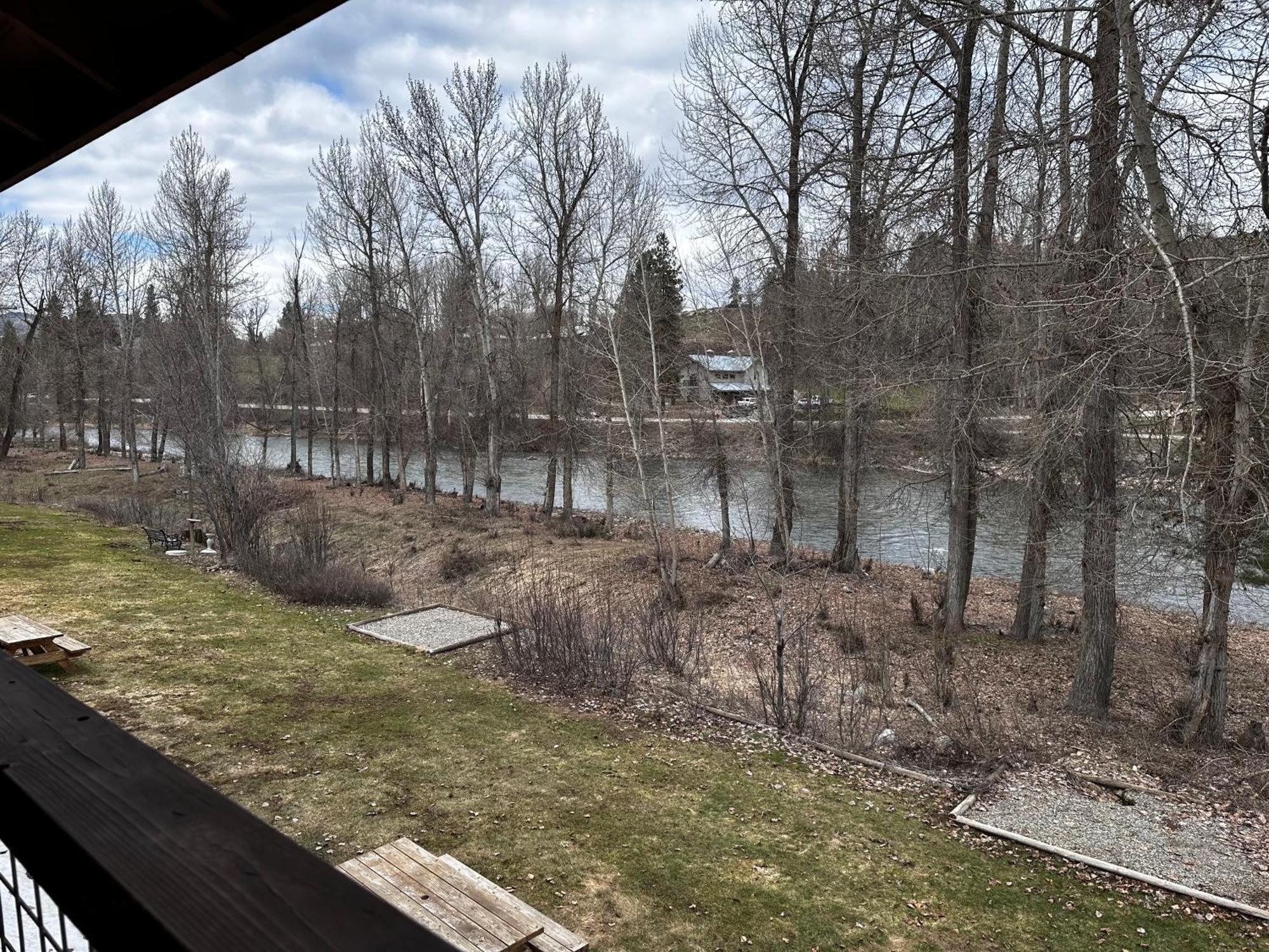 Methow River Lodge And Cabins Winthrop Bagian luar foto