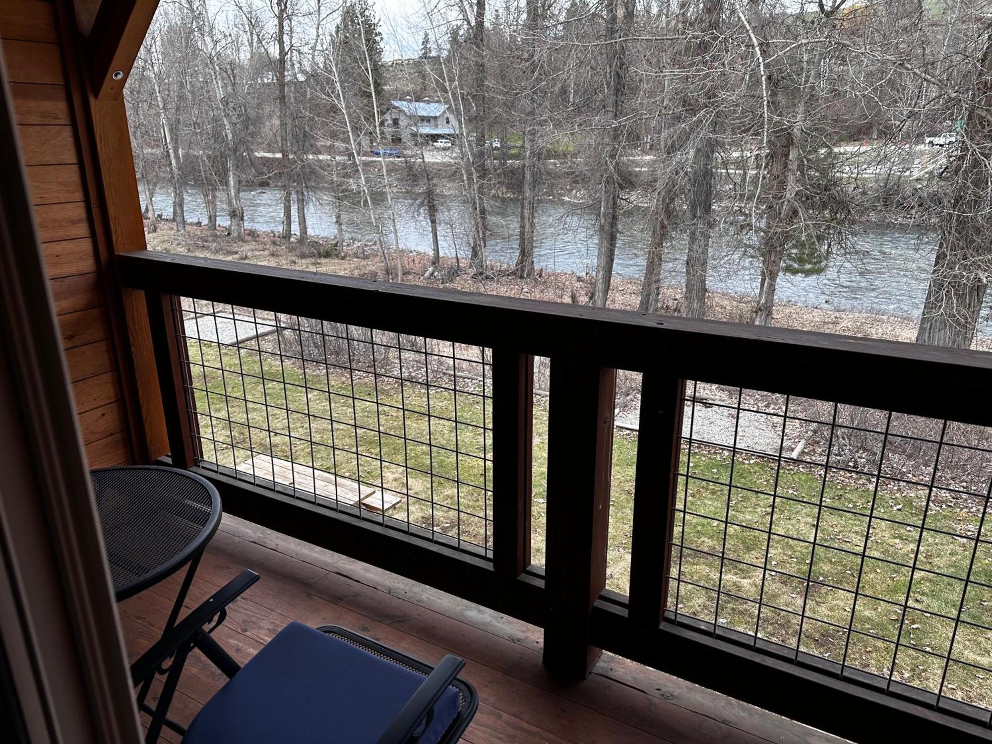 Methow River Lodge And Cabins Winthrop Bagian luar foto