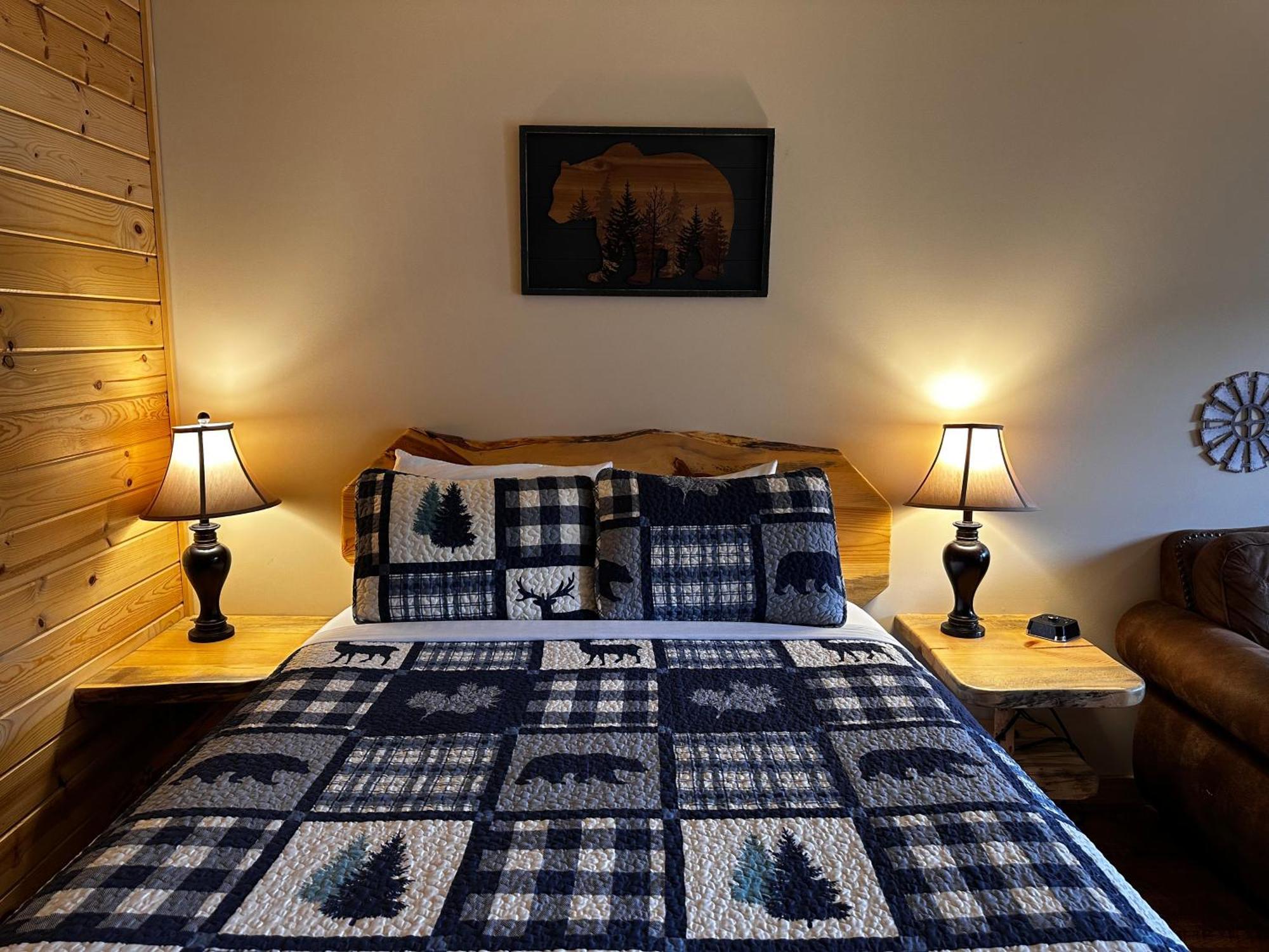 Methow River Lodge And Cabins Winthrop Bagian luar foto